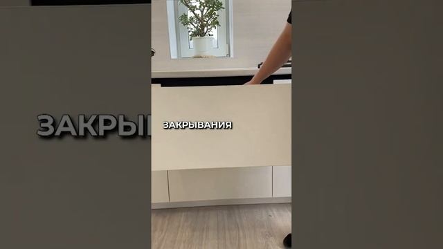 Огромнейшая кухня в частном доме #дизайнинтерьера #кухня #дизайндома