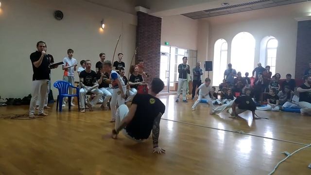 Капоэйра Вручение пояса Николаю смотреть онлайн