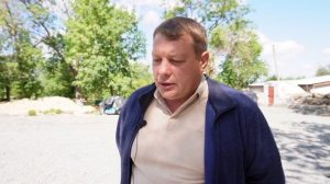 Сахалинская область продолжает ремонт потолка в музыкальном зале шахтерского детского сада