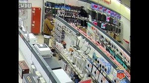 В Апатитах полицейскими раскрыта кража периферийных устройств из магазина цифровой техники