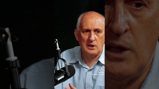 "Кем была по нации мать Леонардо Да Винчи?".mp4