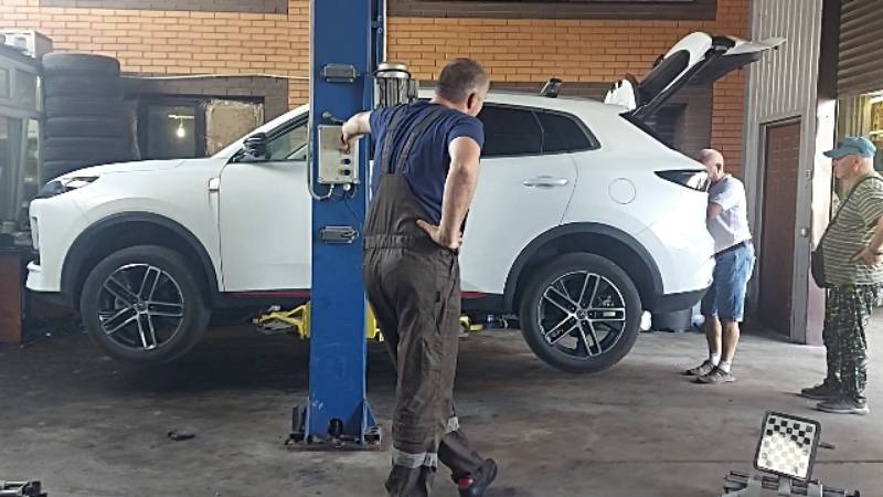 Экспертиза автомобиля. Отдыхаю. В жару окрошка и компоты рулят!