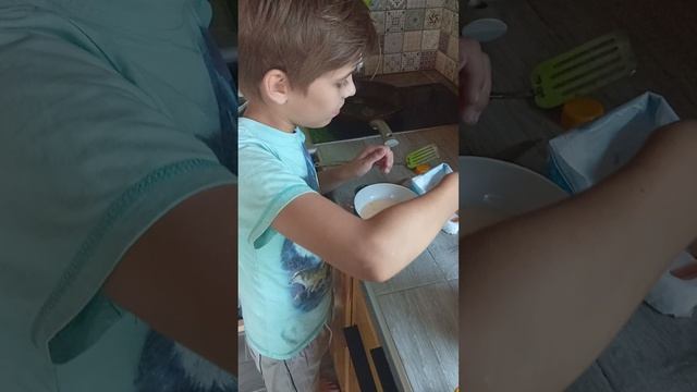 омлет 🍳 для братьев 🤣
