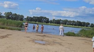 Палаточный городок на берегу щелочного Завьяловского озера