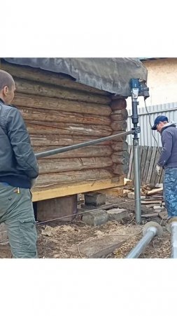 замена нижних венцов, монтаж винтовых свай. город Сыктывкар.