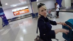 Прилетела в Бишкек в Кыргызстан в Манас в аэропорт.