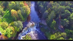 Полёт над водопадом и рекой Кейла в Эстонии