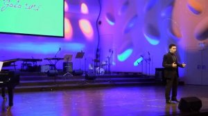 "Non piu andrai", В.А.Моцарт "Свадьба Фигаро". Исполняет Маркус Кинч, преподаватель Олег Усенко.