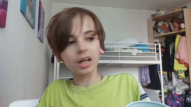 показываю планшет