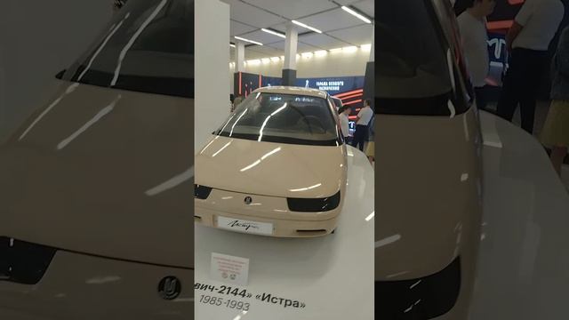 Автомобили "Москвич" сохранившиеся в единственном экземпляре.