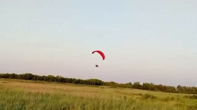 Лето.Александровка.Параплан.