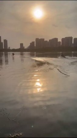 Катер и джетсерф Катание (водные развлечения)