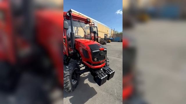 Трактор Dongfeng DF-404C с кабиной (Рейстайлинг 2025г.) смотреть онлайн