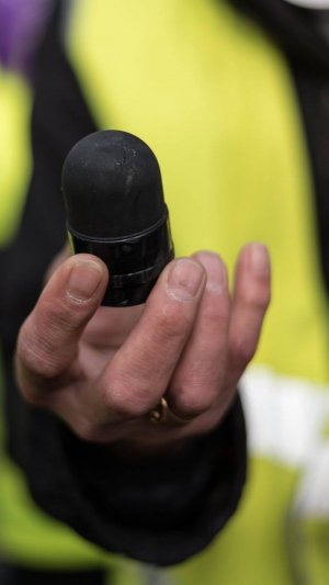 1.1Nantes - Jai été blessé à la tête par le projectile dun policier lancée à la seconde où ja