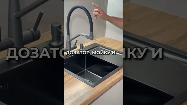 Первым, что должно зайти в квартиру это кухня, а не кошка #дизайнинтерьера #ремонт #ремонтквартир