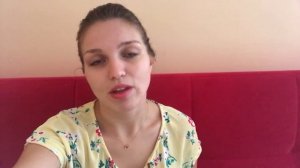 Как вывести пятно от духов с одежды