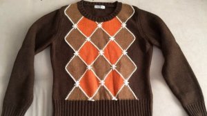 Как стирать шерстяной свитер в стиральной машине