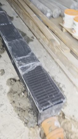 установка сливного трапа в гараже.в Самарской области https://akvakomfort63.ru/