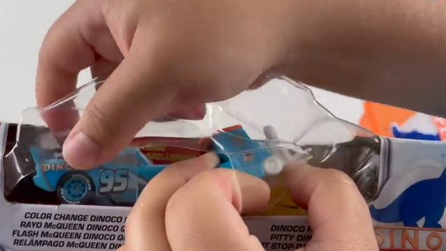 НОВЫЕ МАШИНКИ ИЗ МУЛЬТФИЛЬМА ТАЧКИ МОЛНИЯ МАККУИН