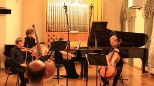 Ирина Минакова. Blop 52 Hz \ 52 Hz Whale - квартет для скрипки, виолончели, контрабаса и фортепиано