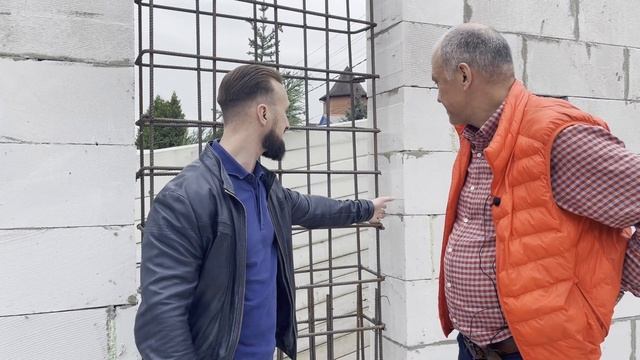 Применение колонн из монолитного железобетона совместно со стенами из газобетона