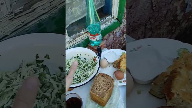 Мама кинулась на меня с яйцом #мамаидочь#лераимама#завтрак#еда#влог#shorts