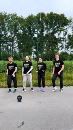"Бульдоги" ВоГУ. Танцуй, танцуй! Мемный танец