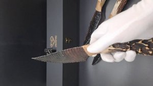 Нож обсидиановый с рукоятью из рога косули 34 см