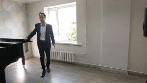 Римский-Корсаков. Песня индийского гостя из оперы "Садко".
Исполняет Денис Думкин.