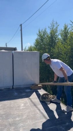 Лайфхак при разгрузке блока #стройка #лайфхак #домизгазобетона #строительство #строительстводома