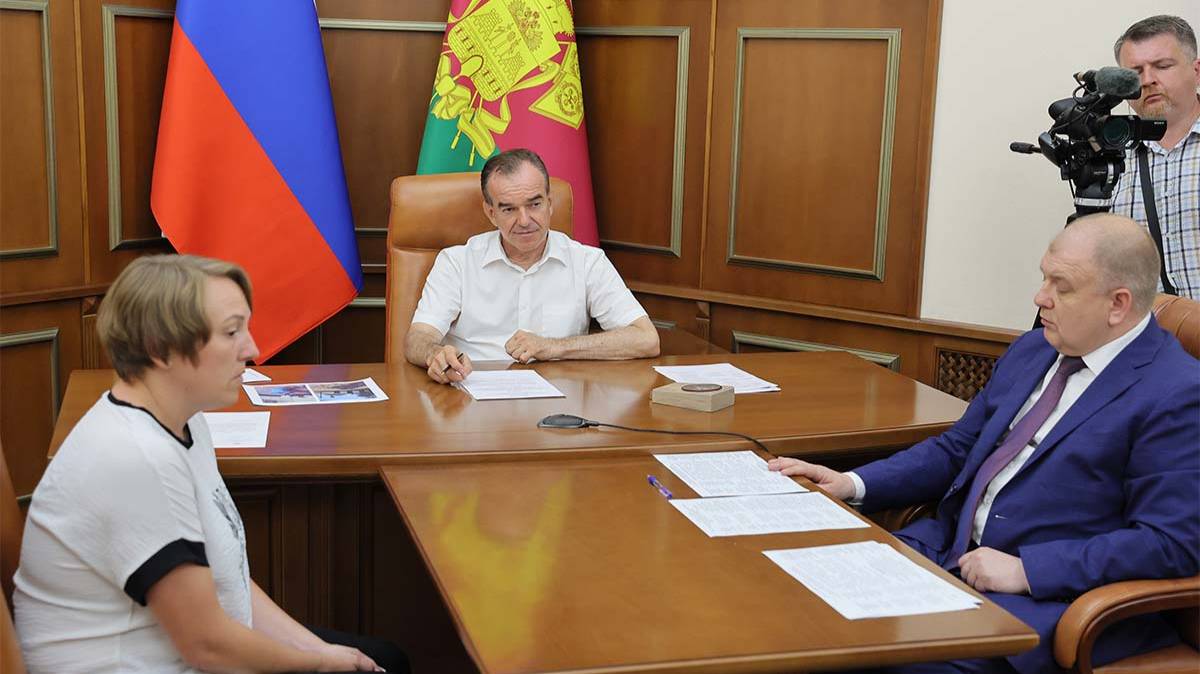 Вениамин Кондратьев провел личный прием граждан