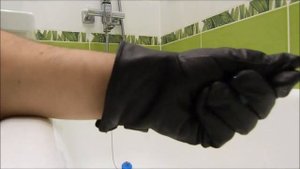 Можно ли стирать кожаные перчатки