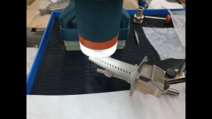Экструзионная абразивная прокачка внутренней полости турбинных лопаток