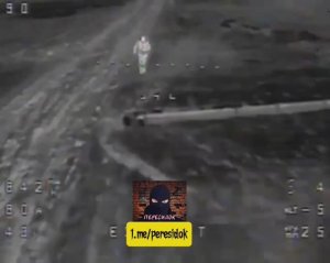 Наш дроновод умилился зайчиками, а потом безукоризненно выполнил боевую задачу