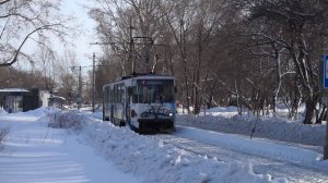 Трамвай Tatra T6B5SU-3183 в тематическом окрасе.
