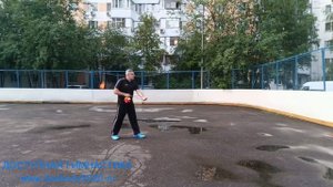 Разминка с мячами для фитнеса на верёвке (12)