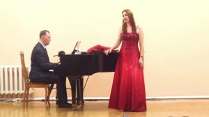 "Звать любовь не надо", муз. И. Дунаевский, сл. А. Д′Актиль. Поёт  Елена Черноморец