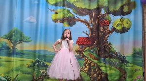 "Принцесса", Исполняет: Савчук Елизавета, 6 лет