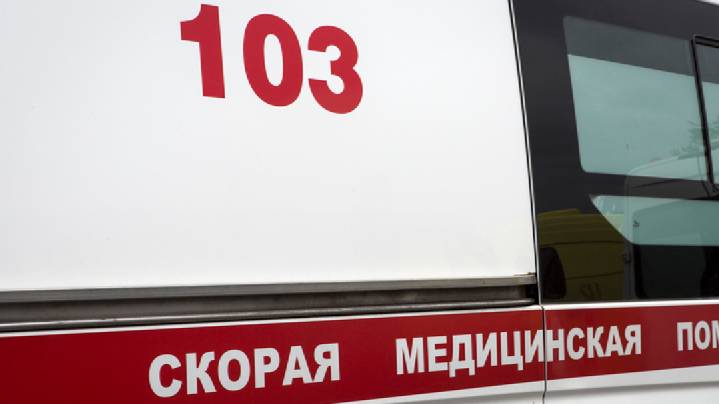 В Перми три человека пострадали при наезде автобуса на киоск