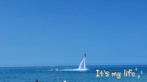 "Летающие люди"флайборд шоу трюки над водой.Сочи.Чёрное море.