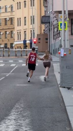 Я ей предлагал до 10 сосчитать😂 #морозовы #юмор