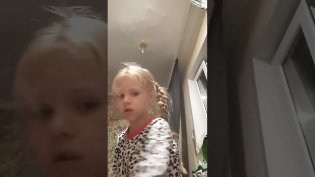 1000013184.mp4 смотреть онлайн