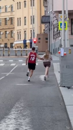 Я ей предлагал до 10 сосчитать😂 #морозовы #юмор