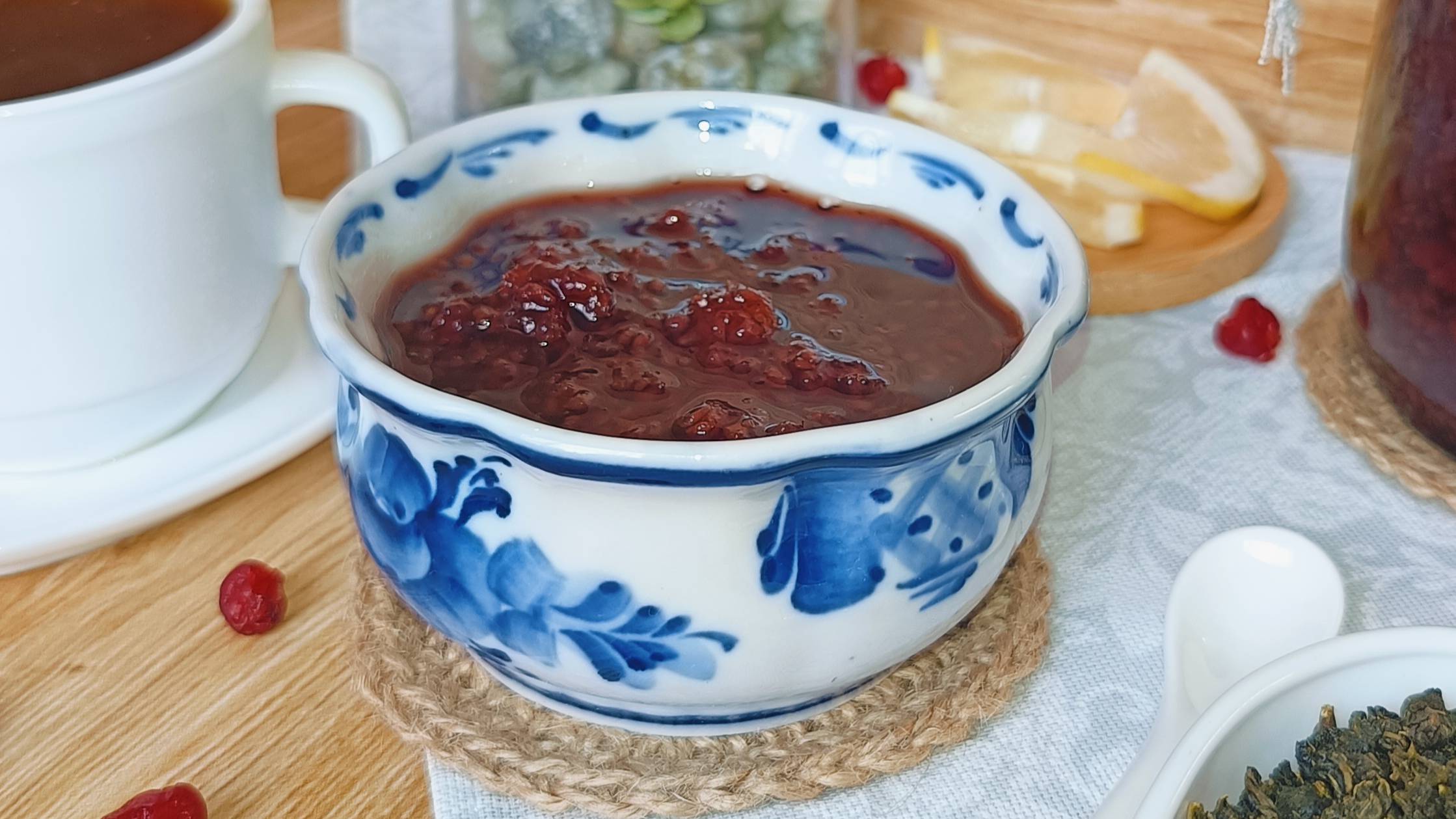 Розетка для варенья "Смешинка", гжельский фарфор