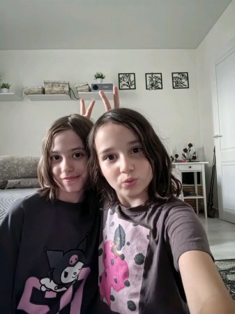 спасибо подписчикам. 🥰