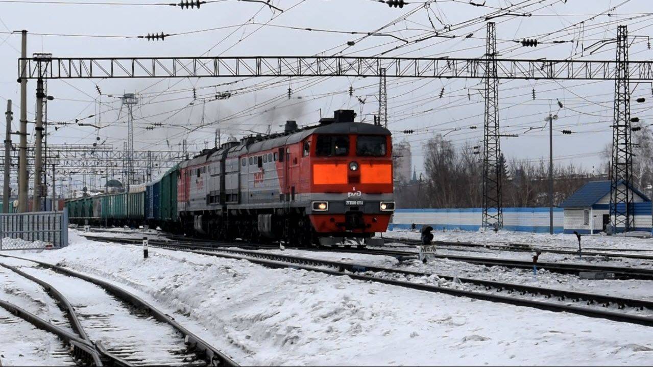 Тепловоз 2ТЭ10М-0714. Отправление.
