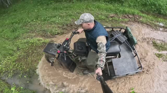 Мотовездеход Трицикл "Тайфун" смотреть онлайн