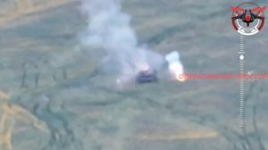 ❌Уничтожение БТР ХА-180 ВСУ в районе н.п.Глушковка.
Точнейший удар барражирующего боеприпаса…🔽🔽🔽