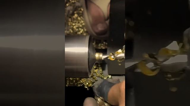 "ручная работа" по изготовлению патронов