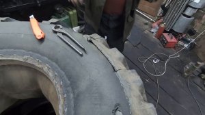 Обдирка шины Ф-118а другим способом и прорядил протектор